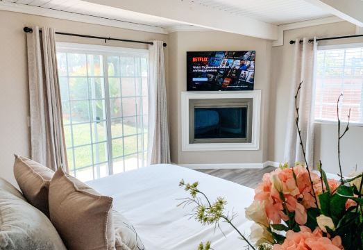 House#2 Modern&Charming House; 2.7mi to Disneyland Hotel Overview