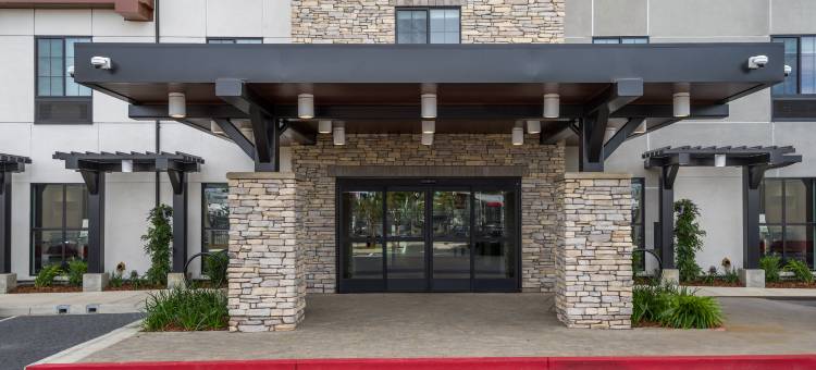 汉普顿康科德(Hampton Inn by Hilton Concord)图片