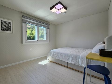 Gyeongju Mokshil Road Pool Villa Hotel Overview