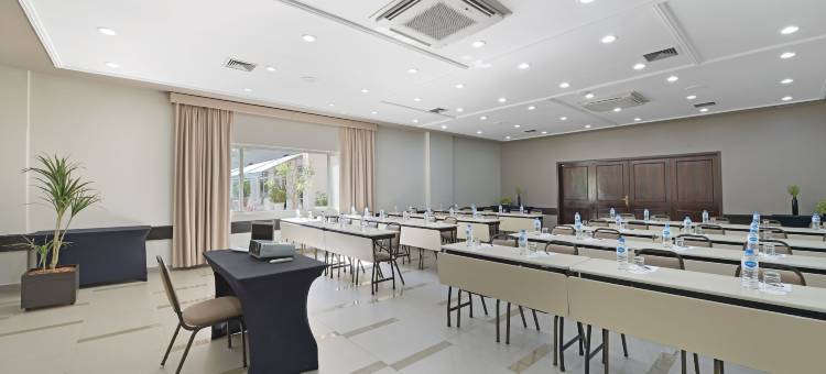 马林加德维尔商务酒店(Hotel Deville Business Maringá)图片