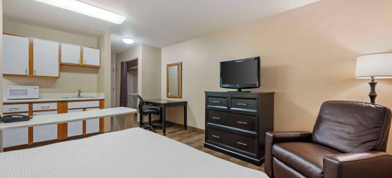 郊区酒店 - 路易斯维尔东部(Suburban Studios Louisville East)图片