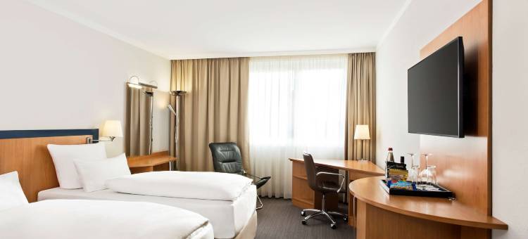 法兰克福机场西诺瀚酒店(NH Frankfurt Airport West)图片