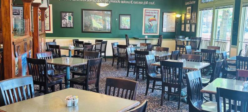 康提克莱尔旅馆(County Clare Irish Hotel & Pub)图片