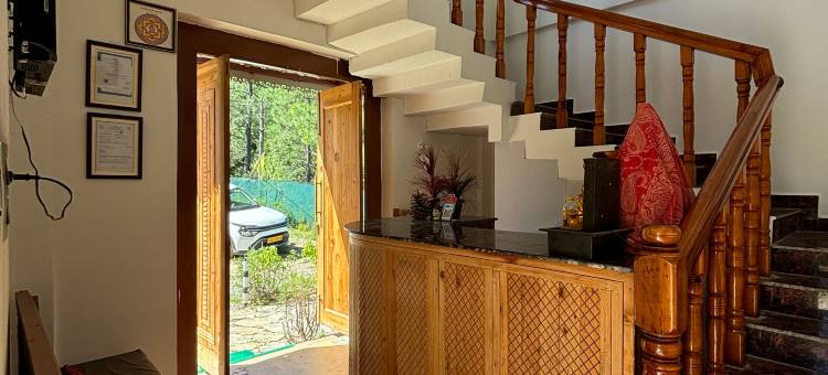 Lap of Himalayas Resort图片