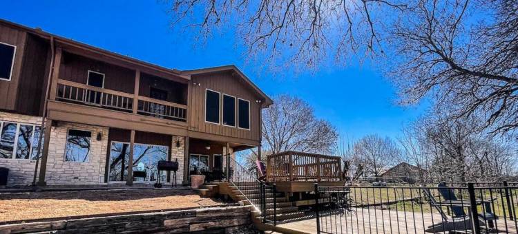 Riverside Escape - Waterfront, Spacious, Sunny Oasis图片