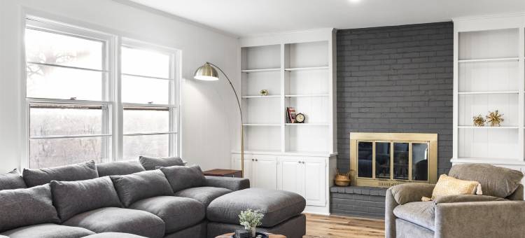 Fenced Backyard and Spacious Living Areas - Stylish Boho Escape图片