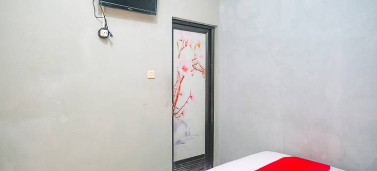 红多兹酒店@科达翁路(RedDoorz @ Jalan Kedawung)图片