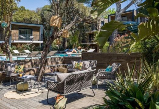 Le Lodge des Îles d'Or Hotel Overview