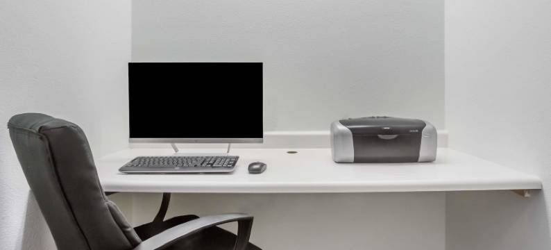 速8酒店-温德姆克洛弗代尔葡萄酒乡(Super 8 by Wyndham Cloverdale Wine Country)图片