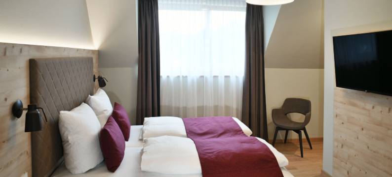 酒店与餐厅-修道院庭院(Hotel Restaurant Klosterhof)图片