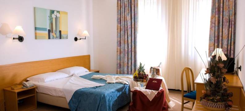 阿斯托利亚酒店(Hotel Astoria)图片