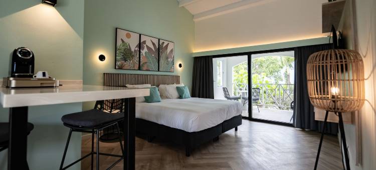 蓝湾木屋(Blue Bay Lodges)图片