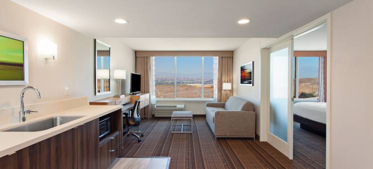 假日酒店钻石吧波莫纳 - IHG 旗下酒店(Holiday Inn Diamond Bar - Pomona)图片