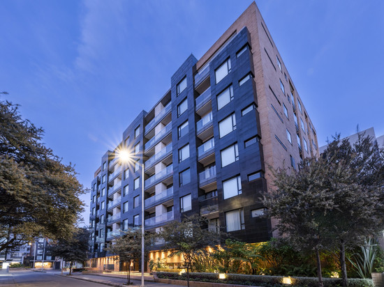 93 奢华套房住宅酒店