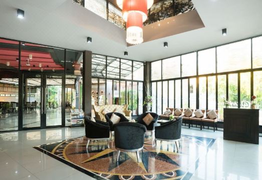 Prelude HotelHotel Overview