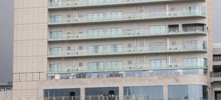 AR套房KLJ广场(AR Suites Klj Square)图片