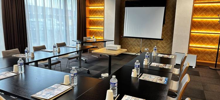 圣布里厄普莱兰英国人酒店(Brit Hotel & Spa Saint Brieuc Plérin)图片