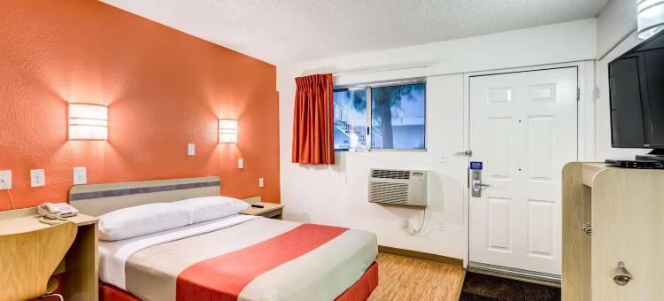 丹佛西部麦岭6号汽车旅馆- 北(Motel 6 Wheat Ridge, CO - West - Denver North)图片