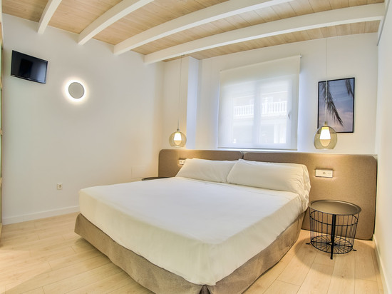 洛萨尔卡萨雷斯出租公寓 525