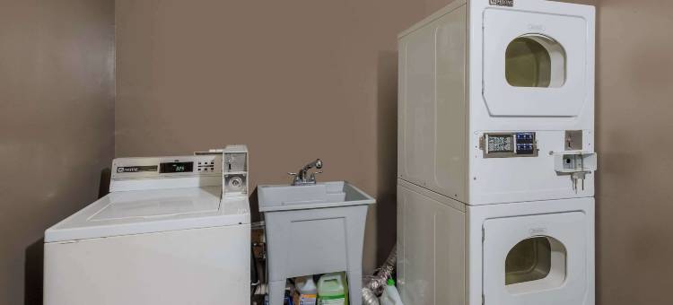 伊克诺旅馆及套房(Econo Lodge Inn & Suites)图片