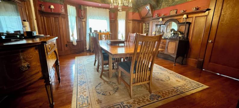 哈勃之家旅馆(Hubble House Inn)图片