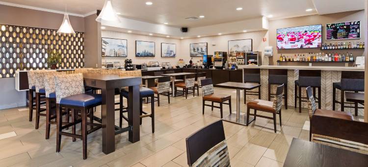 堪萨斯城机场KCI东贝斯特韦斯特优质酒店(Best Western Plus Kansas City Airport-KCI East)图片