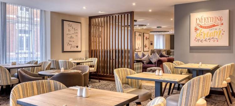 普瑞米尔酒店剑桥市中心 - 玉米交易所/狮子庭院(Premier Inn Cambridge City Centre (Corn Exchange/Lion Yard))图片