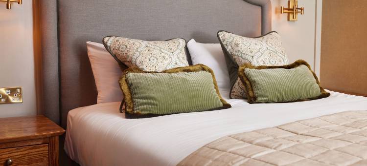 狗与鹧鸪酒店 - 格林国王旅馆(Dog and Partridge by Greene King Inns)图片