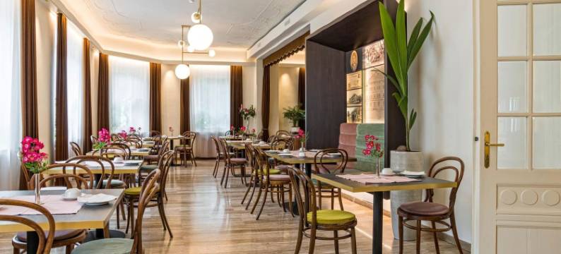 亚罗利姆酒店(Hotel Jarolim)图片