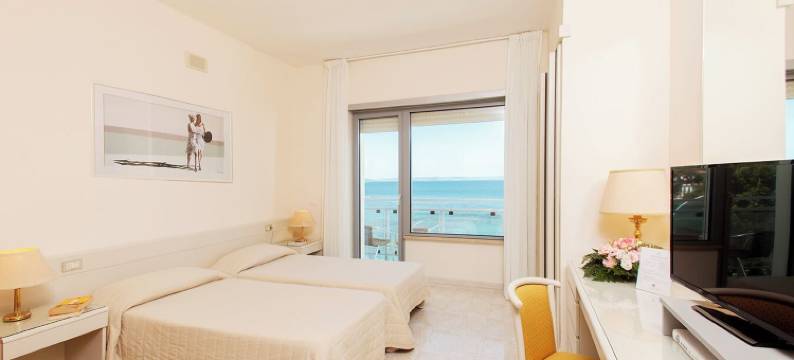 拜亚德阿金图酒店(Baia d'Argento)图片