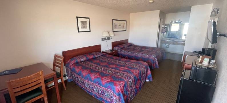 河畔汽车旅馆(Riverside Inn)图片