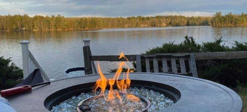 安纳贝萨库克度假屋 限8人 3卧室住宅 由RedAwning管理(Annabessacook Retreat Limit 8 Home)图片