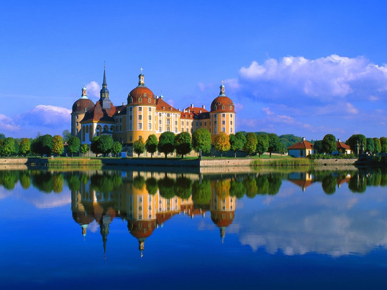 拉德贝格运动世界酒店