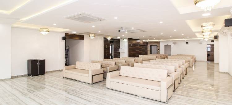 Treebo A1酒店(Treebo Hotel A1)图片