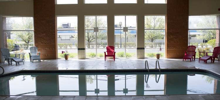 康斯托克会议中心酒店(Comstock Inn & Conference Center)图片