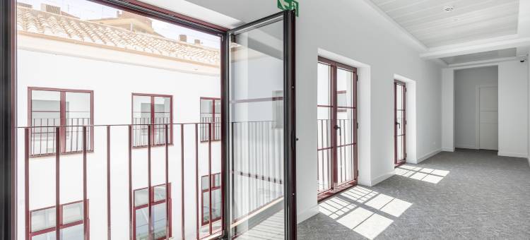 Líbere城市真实(Líbere Ciudad Real)图片