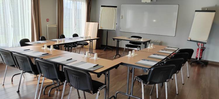 康铂卡昂蒙德威尔酒店(Campanile Caen Est - Mondeville)图片