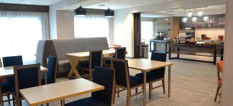 卡博特欢朋酒店(Hampton Inn by Hilton Cabot)图片