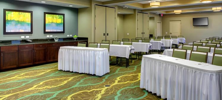 Holiday Inn Express 劳德代尔堡CONV CTR巡航(Holiday Inn Express FT. Lauderdale Cruise-Airport)图片