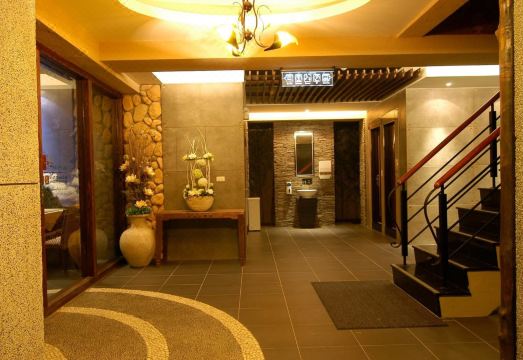 Romantic Code Art Motel Hotel Overview