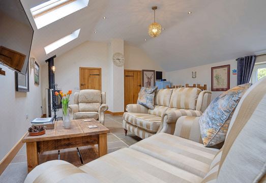 The Potting Shed Hotel Overview