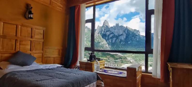 迭部扎尕那阿班民宿图片