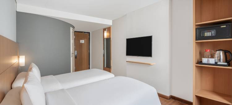 宜必思加丁塞尔彭酒店(Ibis Gading Serpong)图片