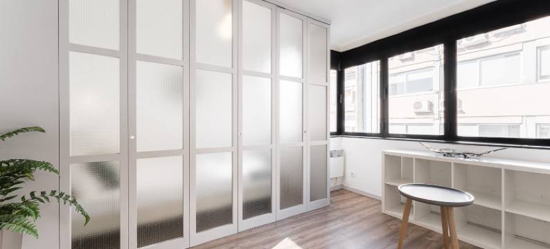 GuestReady - Grayscale图片