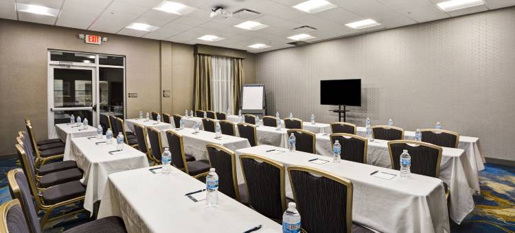 底特律沃伦Homewood Suites by Hilton(Homewood Suites by Hilton Warren Detroit)图片