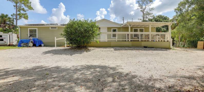 适合家庭的棕榈城之家：距海滩14英里！(Family-Friendly Palm City Home 14 Mi to Beach!)图片