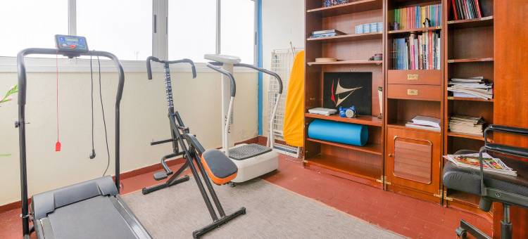 Belvilla by OYO Apartamento Avenida RosalAa图片
