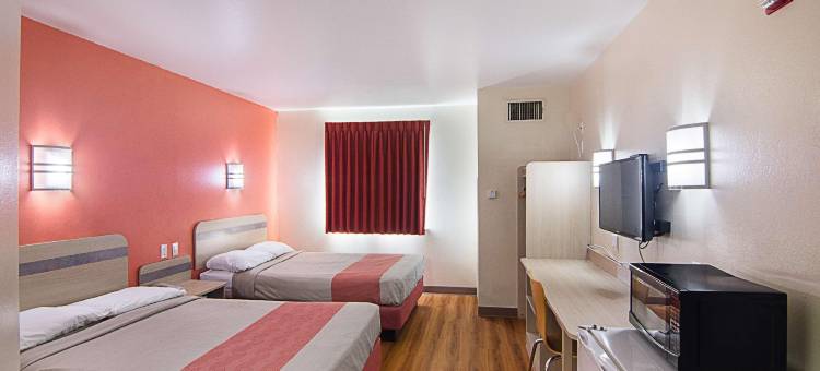 特雷尔6号汽车旅馆(Motel 6 Terrell, TX)图片