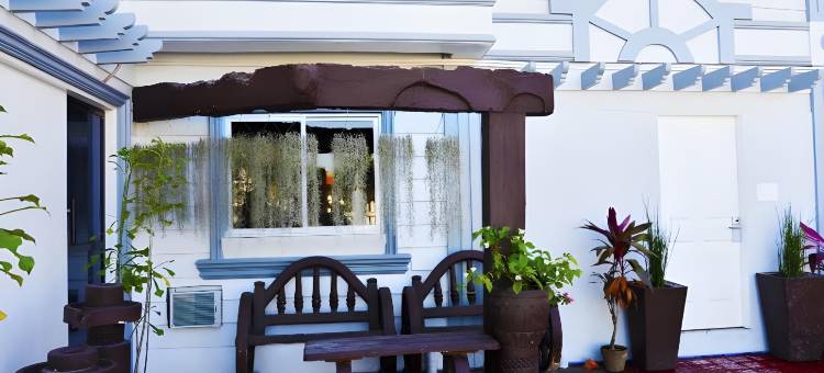 巴丹大半岛套房酒店(RedDoorz Premium at the Grand Peninsula Suites)图片