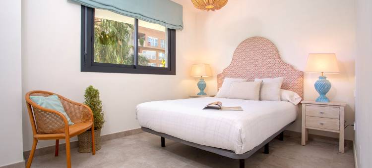 Exclusive apartment in estepona center. Infinity图片